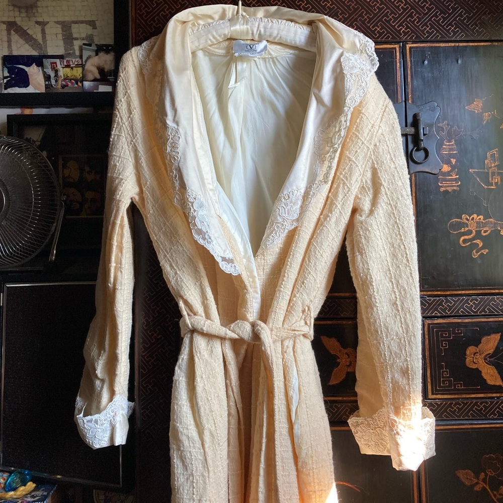 Original 1960 Valentino vintage dressing gown(robe) from Neiman Marcus, BevHills